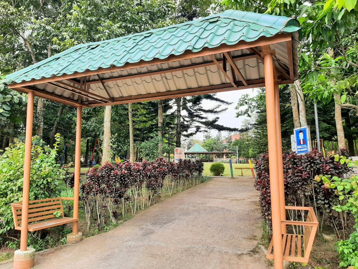 Charming Tagaytay Vacation Home Тагайтай Экстерьер фото