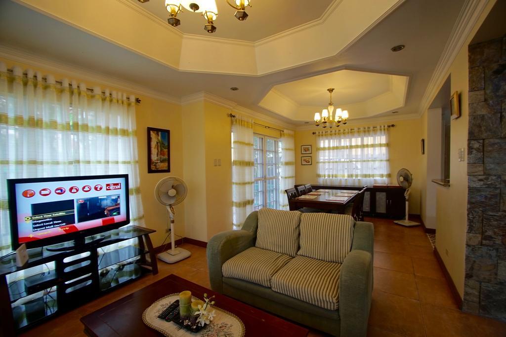 Charming Tagaytay Vacation Home Тагайтай Экстерьер фото